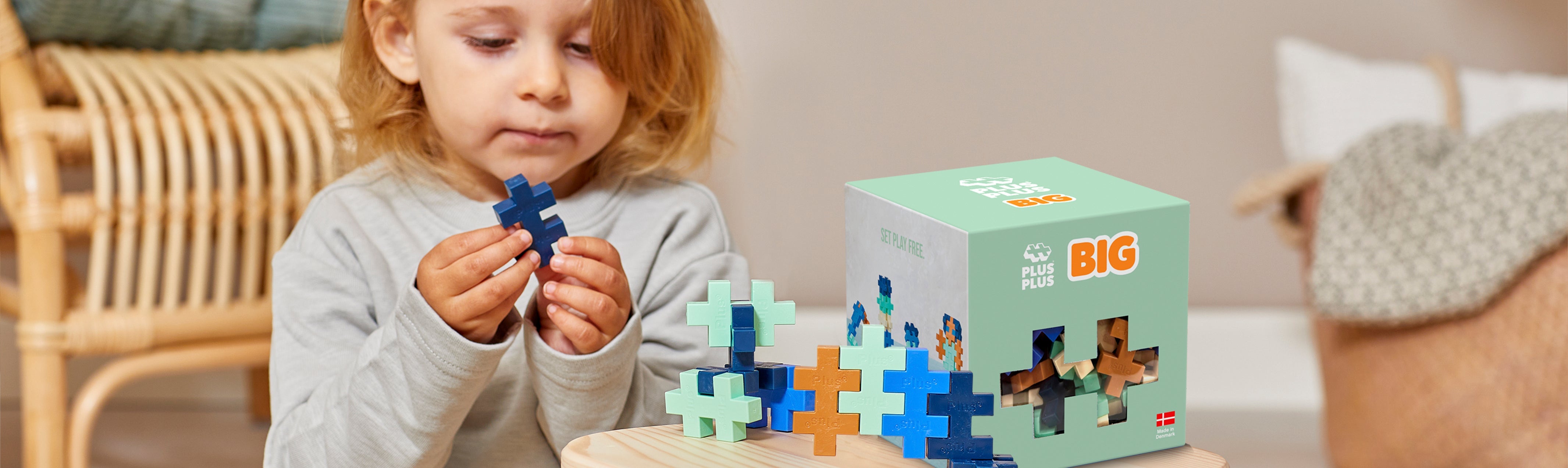 Colourful 100 pcs Cubes