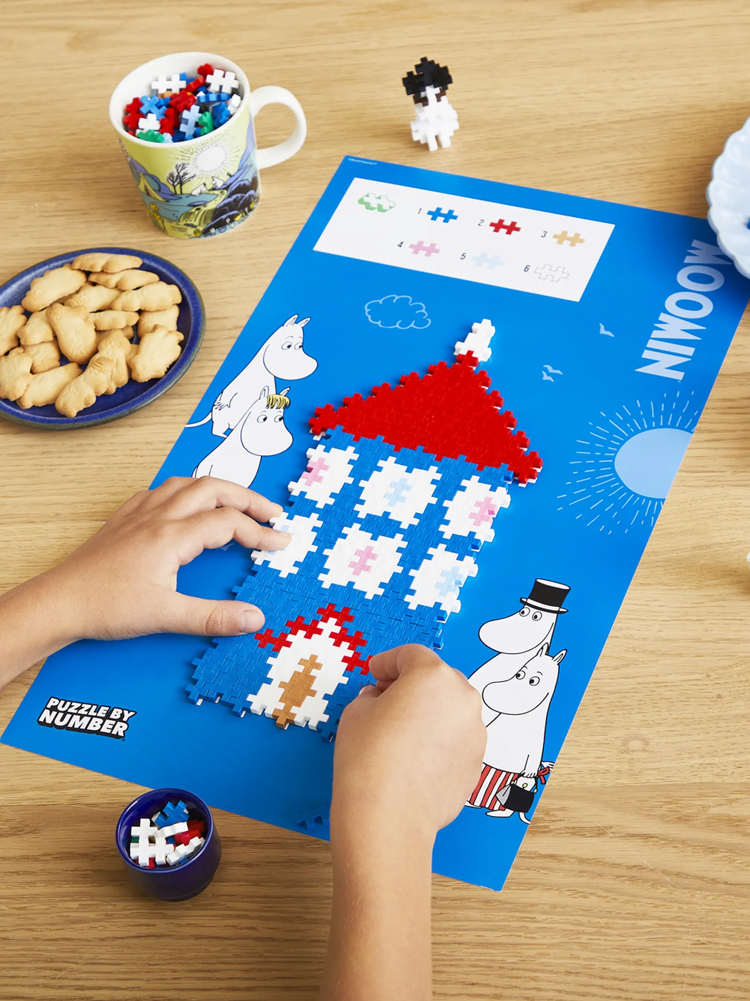 Moominhouse with Moomin Family - Puzzle by Number - 275 pcs